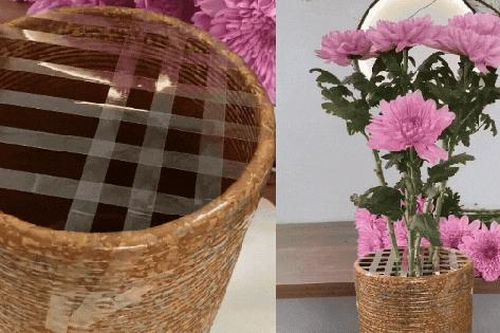 Không cần tốn tiền mua xốp, bạn vẫn có thể cắm hoa Tết đẹp mê ly với vật dụng siêu rẻ có sẵn trong nhà!