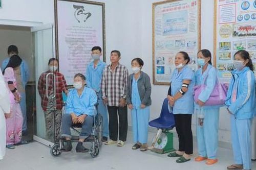 Xuân yêu thương cho người bệnh tại BVĐK TP Cần Thơ