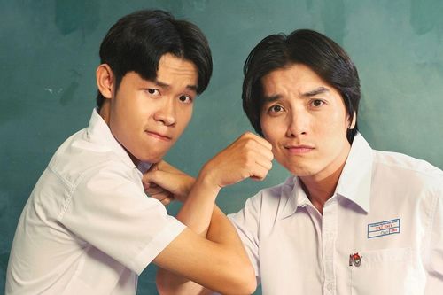 'Kính vạn hoa' rời rạp, nguy cơ lỗ nặng
