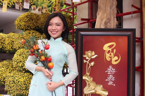 Sinh viên mới ra trường, người mừng, người lo ngày Tết