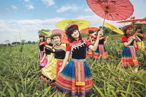 Phong tục ngày mùng 1 Tết của người Mông