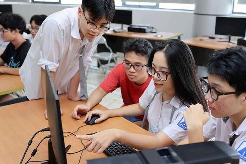 Số giải học sinh giỏi quốc gia phủ đều ở các địa phương