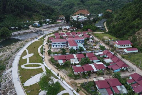 Hồi sinh ở vùng đất dữ