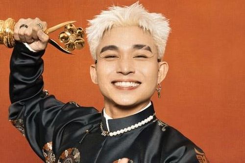 Ca sĩ Jun Phạm: 'Trước hào nhoáng thì ai mà không bị tác động'