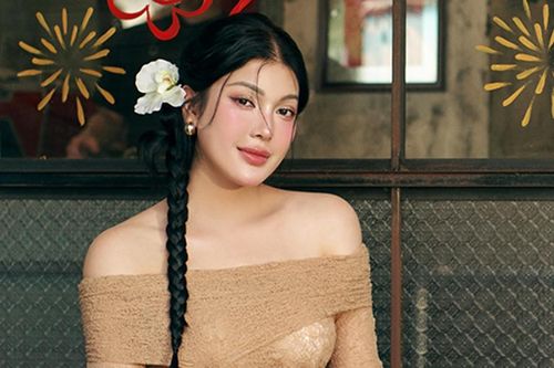 'Ngọc nữ bolero' Lily Chen là trụ cột kinh tế gia đình, tự tay sắm sửa dịp Tết