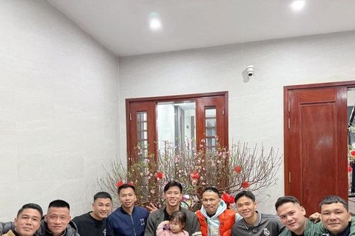 Chuyện các cầu thủ Sông Lam Nghệ An về quê ăn Tết