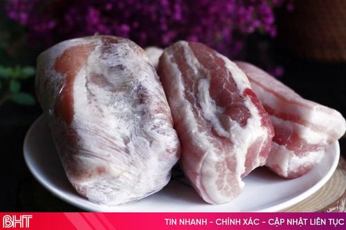 Cách rã đông thịt cá an toàn ngày Tết