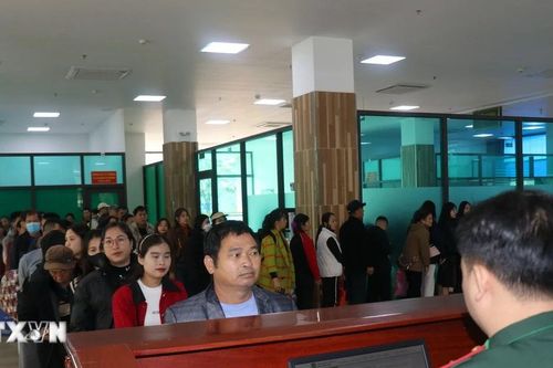 Lào Cai: Đảm bảo hoạt động xuất nhập cảnh cho du khách trong những ngày Tết