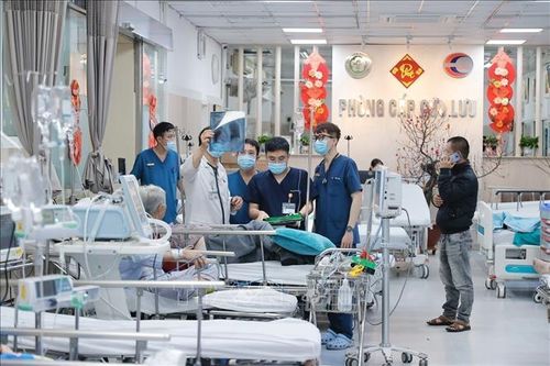 Đảm bảo công tác cấp cứu, khám chữa bệnh trong dịp Tết