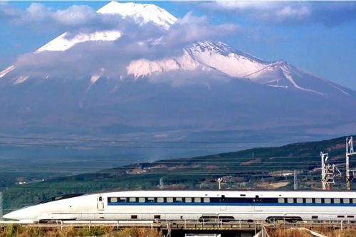 Cuộc 'cách mạng du lịch' của Nhật Bản với tàu cao tốc Shinkansen