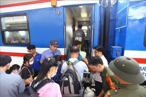 Ngành đường sắt bán hơn 434.000 vé trong dịp Tết Nguyên đán 2025