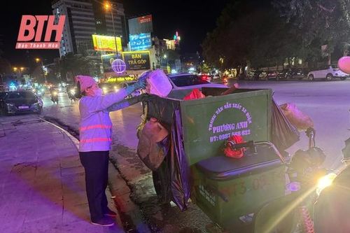 Thức cho dân an vui (Bài 2): Gác lại giao thừa vì một thành phố sạch, đẹp