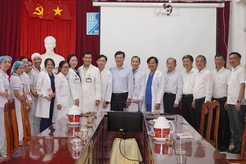 Bí thư Tỉnh ủy Lê Quốc Phong thăm, chúc Tết tại TP Sa Đéc và TP Cao Lãnh