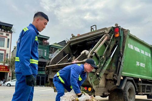 Để thành phố thêm sắc xuân