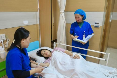 Ngày Tết của những 'chiến sĩ Blouse trắng'