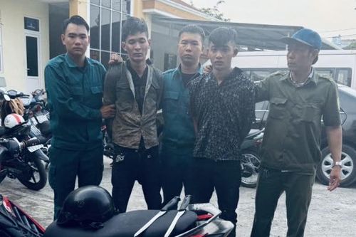 Truy đuổi 40km bắt tên cướp dùng dao khống chế người đi đường