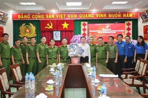 Đoàn công tác Trung ương Đoàn thăm, chúc Tết tại Công an TPHCM