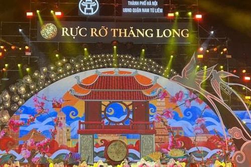 'Rực rỡ Thăng Long' chào đón giao thừa Ất Tỵ 2025