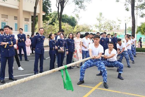 Bộ Tư lệnh Vùng Cảnh sát biển 3 tổ chức nhiều hoạt động vui Xuân mới