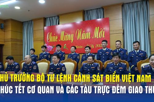 Thủ trưởng Bộ Tư lệnh Cảnh sát biển Việt Nam chúc Tết cơ quan và các tàu trực đêm giao thừa