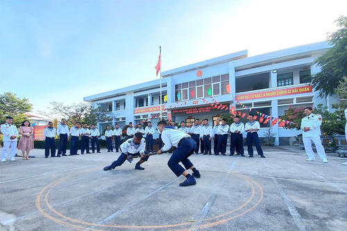 Lữ đoàn 101, Vùng 4 Hải quân tổ chức các hoạt động Tết Nguyên đán Ất Tỵ 2025
