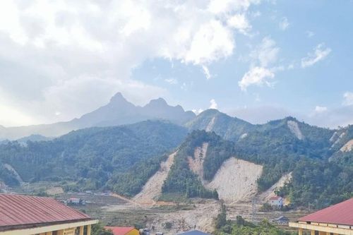 Cao hơn đỉnh núi