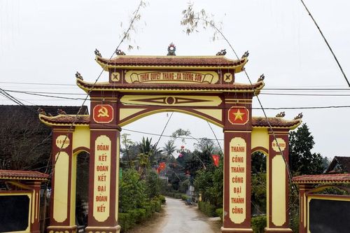 Nhịp sống yên bình sáng mùng 1 Tết Nguyên đán ở vùng quê Nghệ An