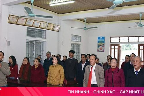 Chào cờ đầu xuân mới - nét đẹp của người Hà Tĩnh