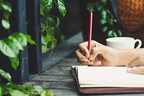 Khai bút đầu năm - tạo năng lượng cho sự khởi đầu tốt lành