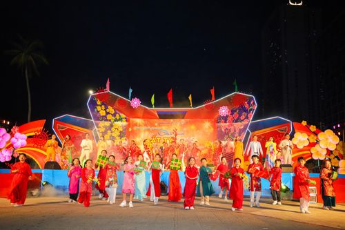 Sôi động chương trình nghệ thuật chào năm mới Ất Tỵ