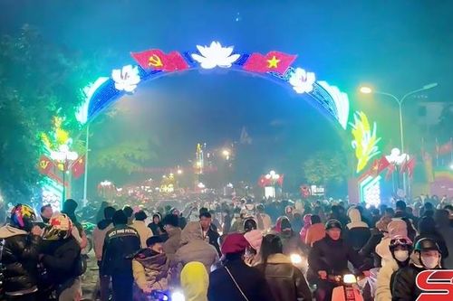 Huyện Phù Yên chào đón xuân Ất Tỵ 2025