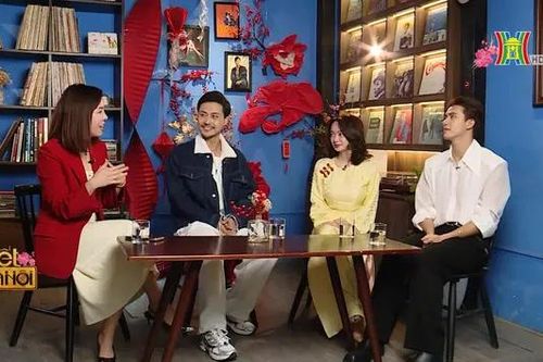 Tết đặc biệt của bộ ba 'Yêu nhầm bạn thân'