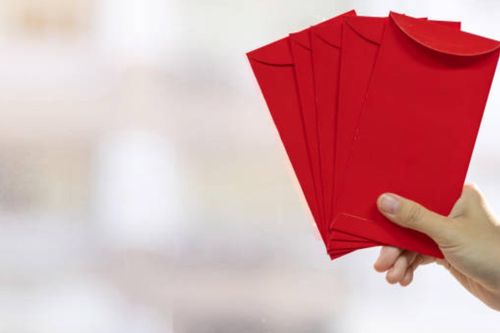 Nguồn gốc tục lì xì đầu năm mới