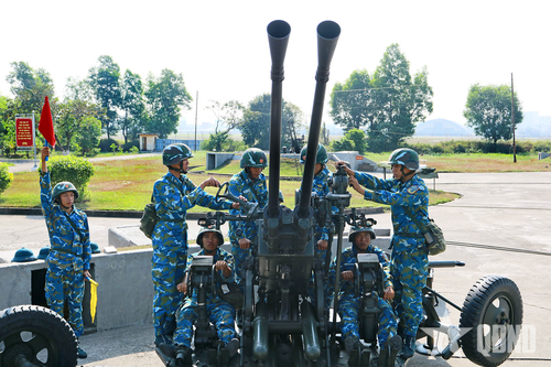 'Xuân canh trời' trên thành phố mang tên Bác
