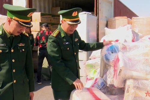 Giữ vững an ninh trật tự ở khu vực biên giới biển, cửa khẩu cảng