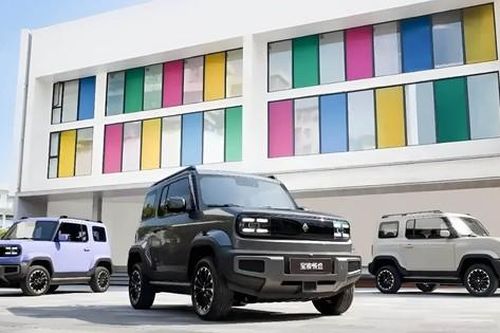 Đối thủ của VinFast VF3 bị triệu hồi