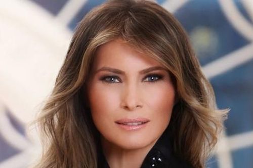 Bà Melania Trump bị chê