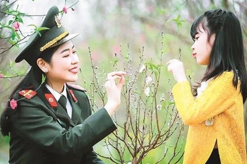 Lan tỏa cảm hứng sáng tạo về mùa xuân bản lề của kỷ nguyên mới