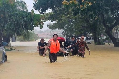 Lũ lụt, lở đất nghiêm trọng ở Malaysia khiến 4.000 người phải di dời