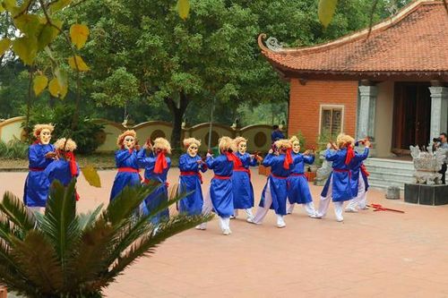 Ngày Xuân, xem trò Xuân Phả