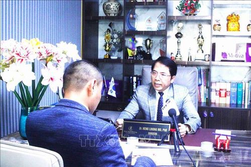 Trí thức gốc Việt tại Campuchia góp sức vào công tác xây dựng Đảng