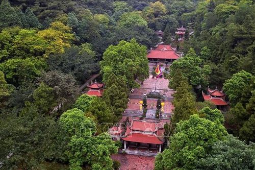 Côn Sơn - Kiếp Bạc đón gần 3 vạn lượt khách trong 6 ngày nghỉ Tết