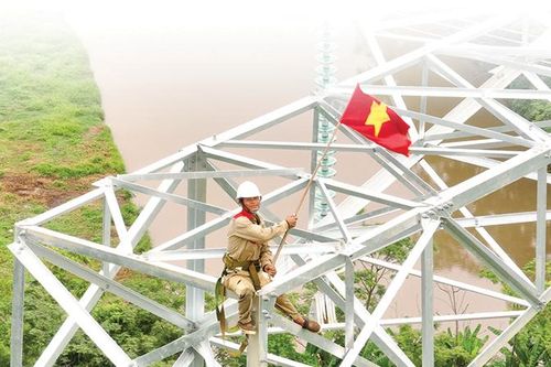 Mang sắc xuân, sức xuân tiến bước vào kỷ nguyên mới