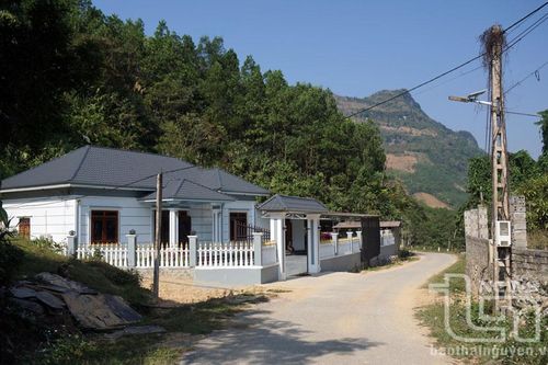Mở đường đón Xuân trên vùng đất khó