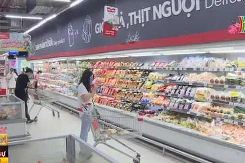 Giá dịch vụ trông giữ xe, ăn uống sẽ tăng trong dịp Tết