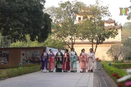 Chuyến du xuân đầu năm mới