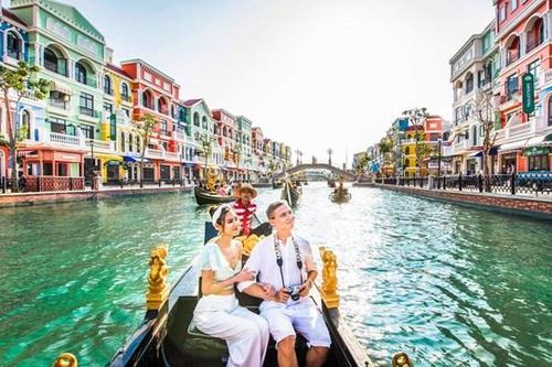 Đà Nẵng, Phú Quốc có gì chơi Tết khiến du khách trong và ngoài nước lũ lượt đổ bộ?