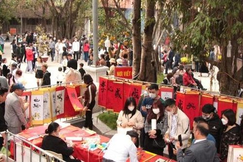 Những điểm du lịch tâm linh ở Hải Dương không thể bỏ qua trong dịp Tết Ất Tỵ