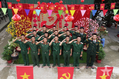 Bộ đội Công binh Quân khu 9 vui Tết Nguyên đán