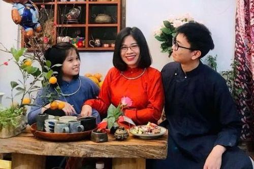 Giữ Tết truyền thống trong lòng con trẻ giữa thời đại số hóa
